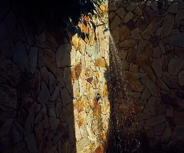 Myrtos - 300mt Dal Mare Chia