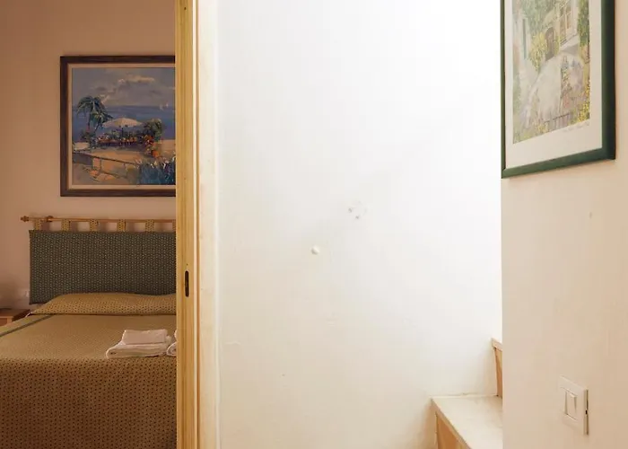 Myrtos - 300mt Dal Mare Chia